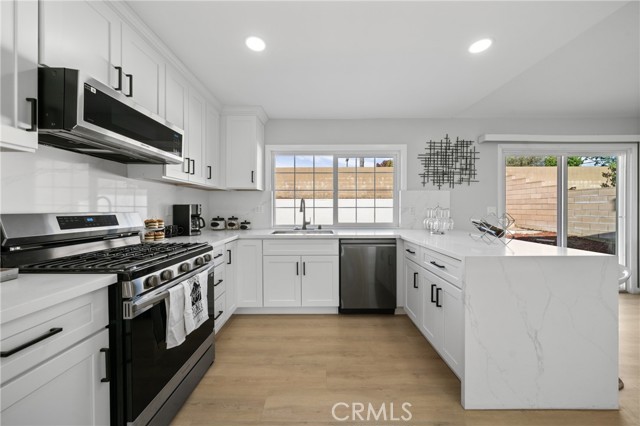 Detail Gallery Image 13 of 37 For 10164 Hampshire, Rancho Cucamonga,  CA 91730 - 3 Beds | 2 Baths