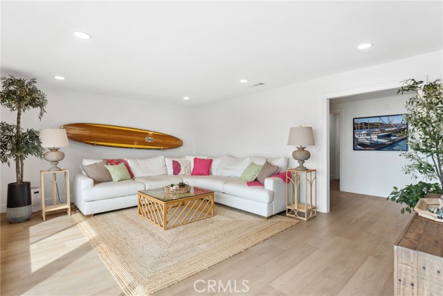 Detail Gallery Image 21 of 71 For 523 Calle Baranda, San Clemente,  CA 92673 - 4 Beds | 3 Baths