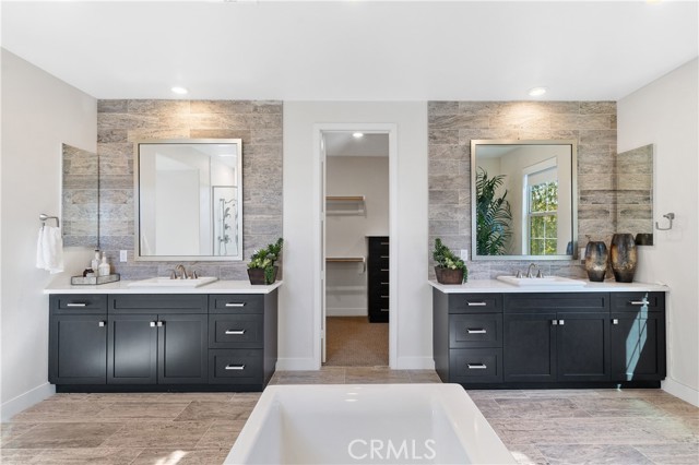 Detail Gallery Image 42 of 53 For 94 Swift, Irvine,  CA 92618 - 4 Beds | 4/1 Baths