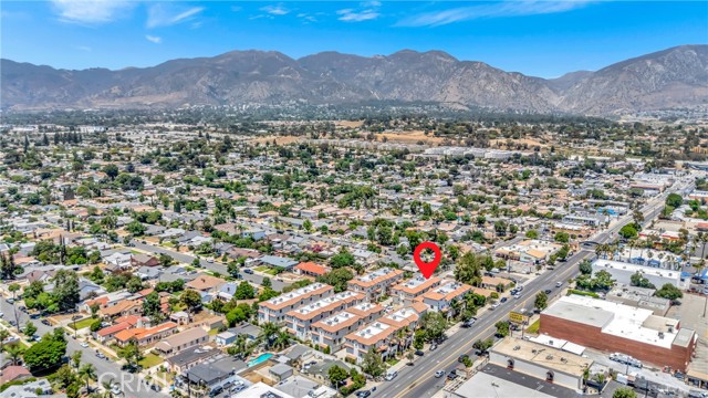1101 N Maclay Avenue, San Fernando CA: https://media.crmls.org/medias/efb59780-87ed-4f15-a6bb-c75249aa93ba.jpg