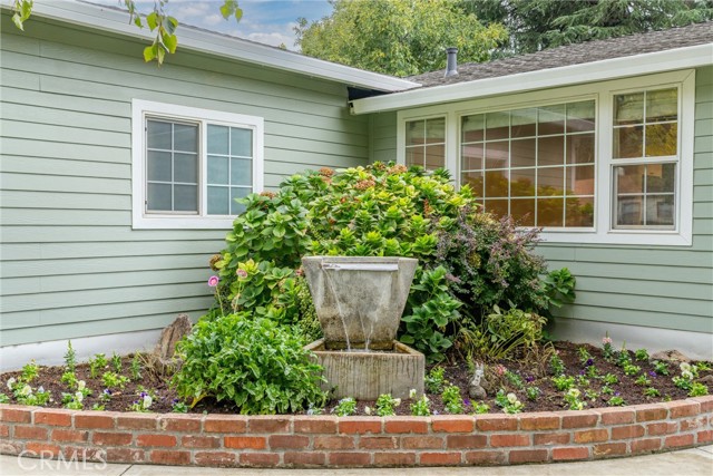 Detail Gallery Image 5 of 61 For 2279 North Ave, Chico,  CA 95926 - 4 Beds | 2 Baths