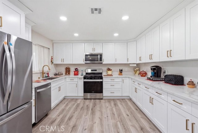 418 E Margarita Rd, Rialto, CA 92376 photo 15