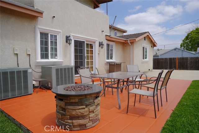 Detail Gallery Image 41 of 47 For 9312 Ives Street, Bellflower,  CA 90706 - 6 Beds | 4/1 Baths
