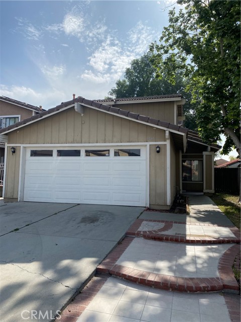 MLS# OC23084978