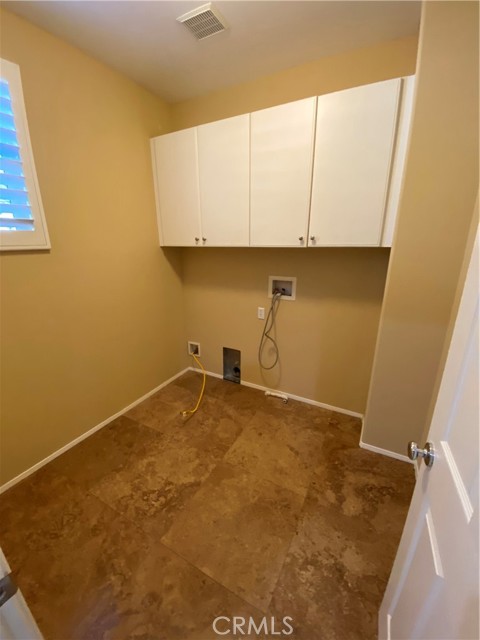 29161 Garnet Canyon Drive, Saugus CA: https://media.crmls.org/medias/efb957ec-a84c-4a77-bb91-5e0238a40ccd.jpg