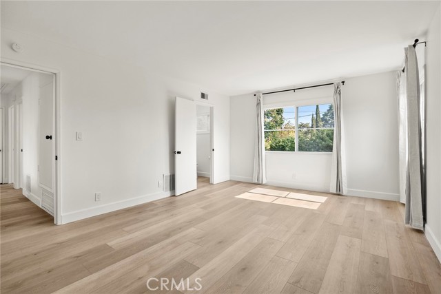 Detail Gallery Image 25 of 35 For 13662 Loretta Dr, Tustin,  CA 92780 - 5 Beds | 3 Baths