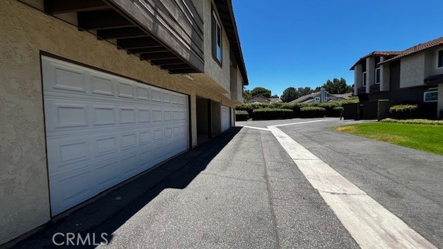 Image 16 of 19 For 1300 Brentwood Circle B