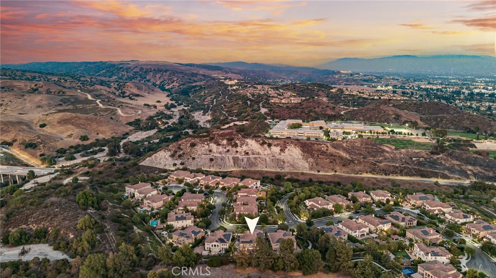 MLS #OC25183394 img 41