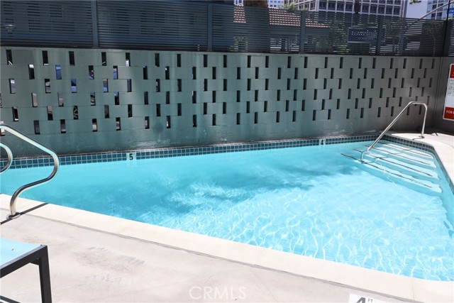 100 Atlantic Avenue, Long Beach CA: https://media.crmls.org/medias/efbd3337-dc4a-4b5a-b382-5de3046f57d3.jpg