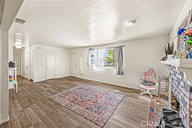 Detail Gallery Image 7 of 28 For 11865 Pecos Rd, Apple Valley,  CA 92308 - 3 Beds | 2 Baths