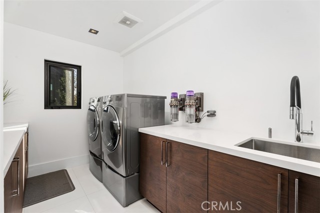 Detail Gallery Image 24 of 50 For 605 Marigold Ave, Corona Del Mar,  CA 92625 - 4 Beds | 5 Baths