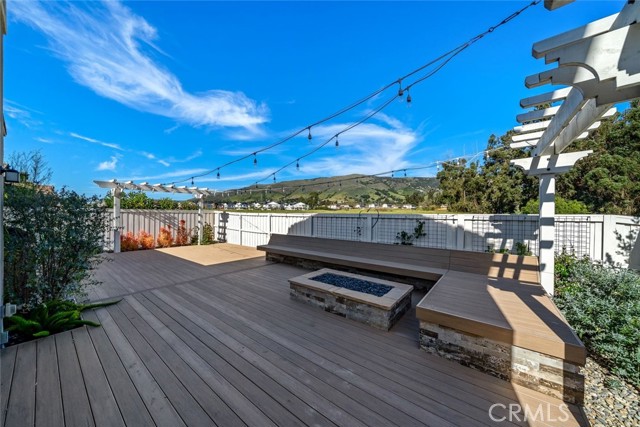 Detail Gallery Image 7 of 33 For 3898 Hayfield Loop, San Luis Obispo,  CA 93401 - 3 Beds | 3 Baths