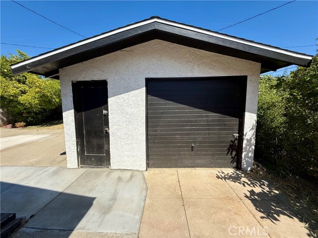 236 S 5th Street, Montebello CA: https://media.crmls.org/medias/efbfeb9d-0e74-49f6-883a-17c2a59cec9d.jpg