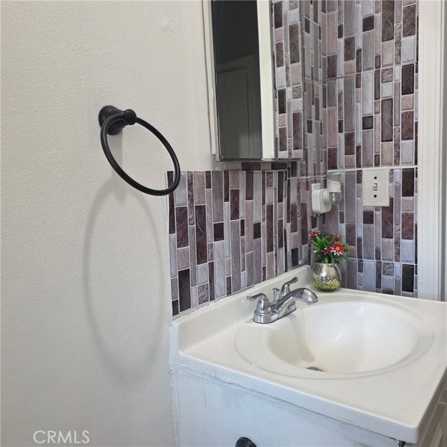 Detail Gallery Image 31 of 39 For 636 Olive St, San Bernardino,  CA 92410 - 2 Beds | 1 Baths