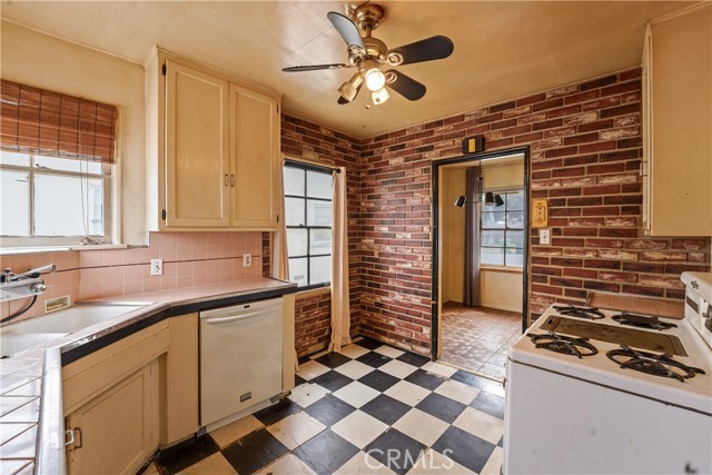 Detail Gallery Image 15 of 35 For 13436 Dittmar Dr, Whittier,  CA 90605 - 3 Beds | 1 Baths