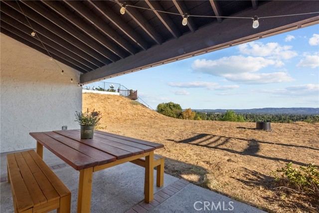 19166 Germain Street, Porter Ranch CA: https://media.crmls.org/medias/efc13beb-93b5-43b6-bdf0-f5b058edddd3.jpg