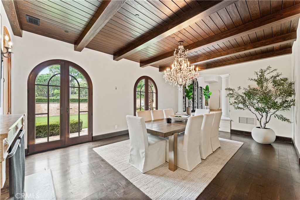 Efc17b9f 4c1b 4b88 9b28 Bb6d35264cc3