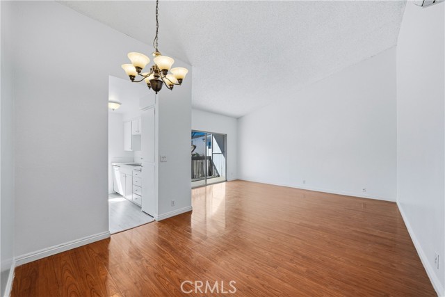 Detail Gallery Image 8 of 27 For 1661 Neil Armstrong #231,  Montebello,  CA 90640 - 1 Beds | 1 Baths