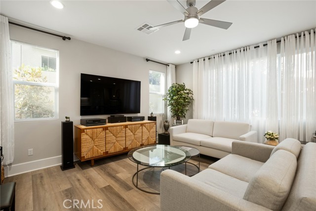 Detail Gallery Image 11 of 45 For 32234 Bullard St, Menifee,  CA 92584 - 4 Beds | 3/1 Baths