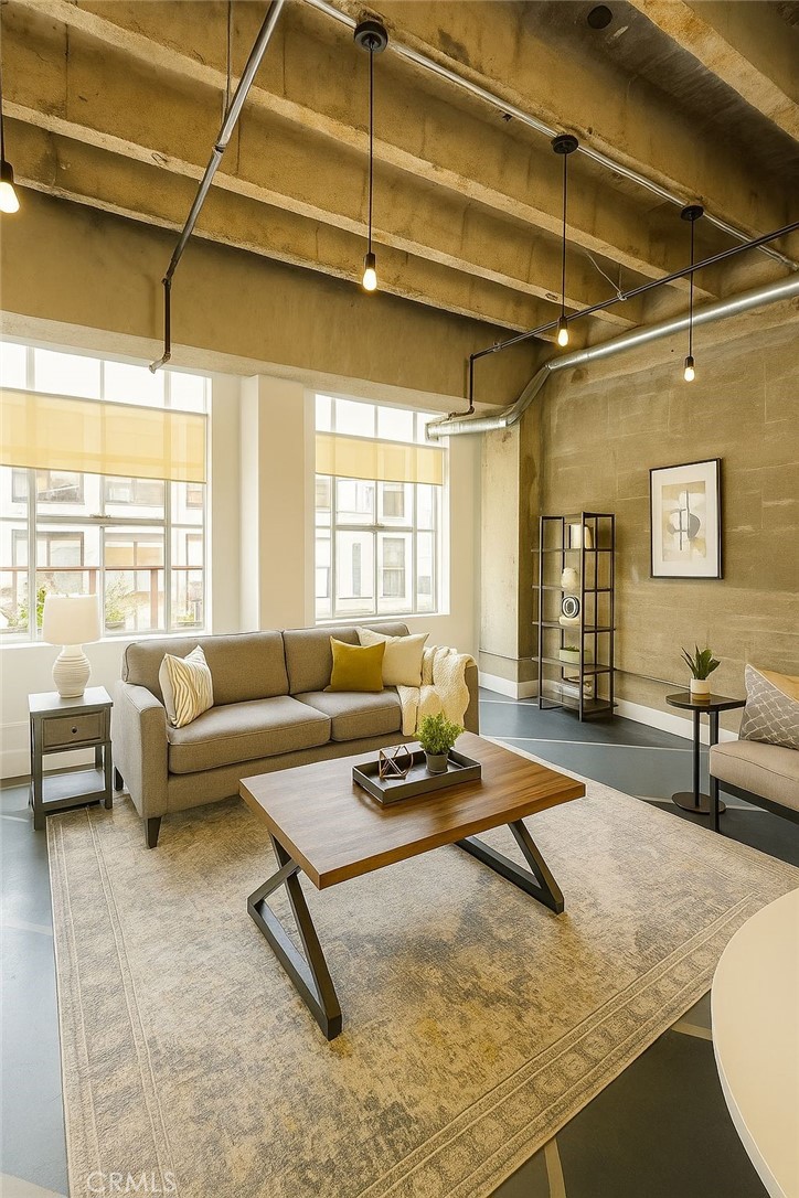 312 W 5th Street #519