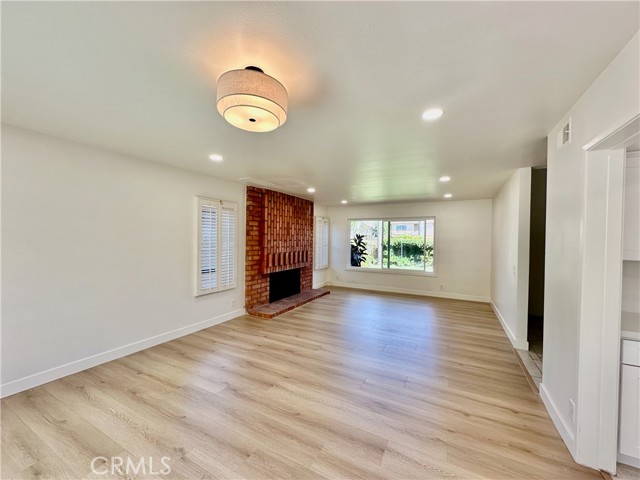 Detail Gallery Image 7 of 31 For 15 Butler St, Irvine,  CA 92612 - 5 Beds | 4 Baths