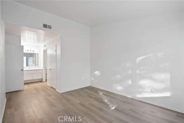 Detail Gallery Image 8 of 22 For 8167 Vineyard, Rancho Cucamonga,  CA 91730 - 2 Beds | 2/1 Baths