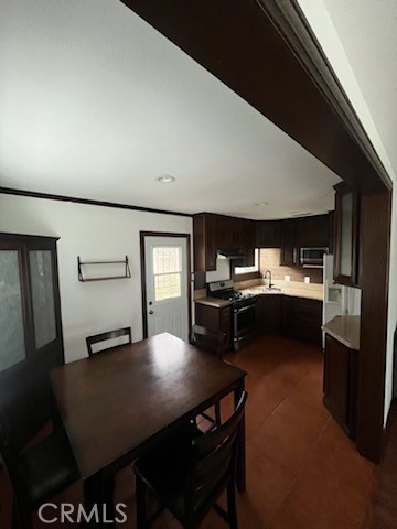 Detail Gallery Image 9 of 12 For 8895 Bennett, Fontana,  CA 92335 - 2 Beds | 1 Baths