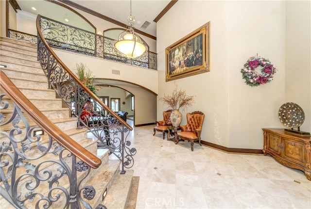 Detail Gallery Image 10 of 74 For 2626 El Venado Dr, Hacienda Heights,  CA 91745 - 8 Beds | 6/2 Baths