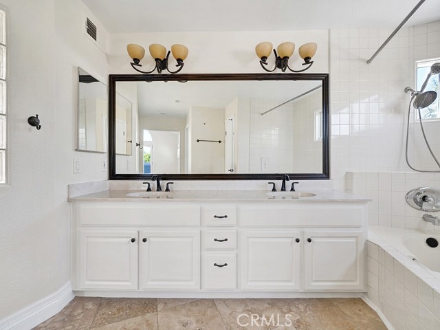 Detail Gallery Image 26 of 39 For 24582 Del Prado #201,  Dana Point,  CA 92629 - 2 Beds | 2/1 Baths