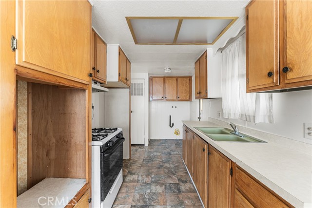 2 Bed Home for Sale in Rosamond, California