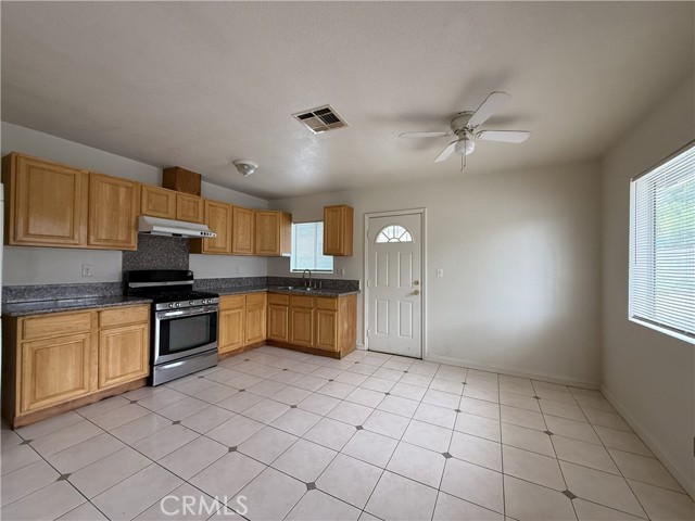 Detail Gallery Image 4 of 18 For 7952 La Merced Road, Rosemead,  CA 91770 - 3 Beds | 2 Baths