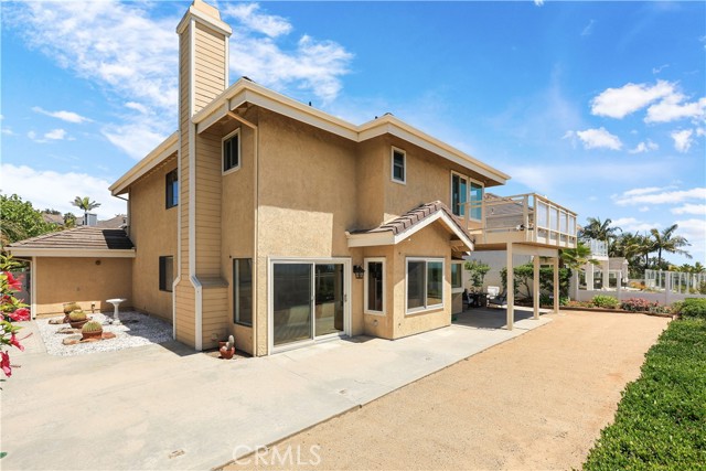 2245 Avenida Oliva, San Clemente CA: https://media.crmls.org/medias/efc5cd0b-473c-480b-bbdb-e6e93b19959a.jpg