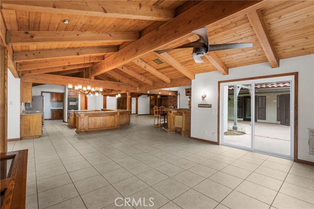 Detail Gallery Image 16 of 75 For 3185 Sonrisa, Corona,  CA 92881 - 7 Beds | 6/1 Baths