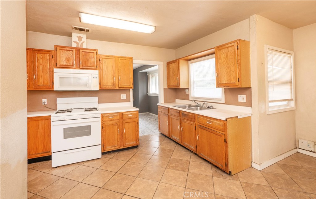 MLS #CV25087137 image #11