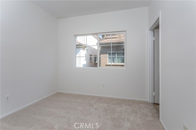 Detail Gallery Image 19 of 29 For 6840 De Celis Pl #32,  Van Nuys,  CA 91406 - 4 Beds | 4 Baths