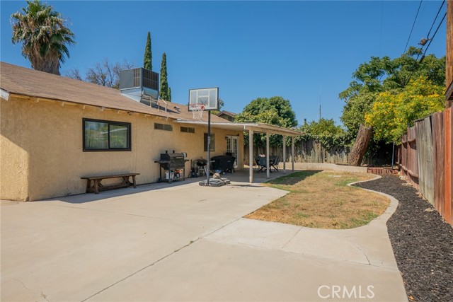 Detail Gallery Image 26 of 33 For 9835 Sycamore Ave, Fontana,  CA 92335 - 3 Beds | 2 Baths