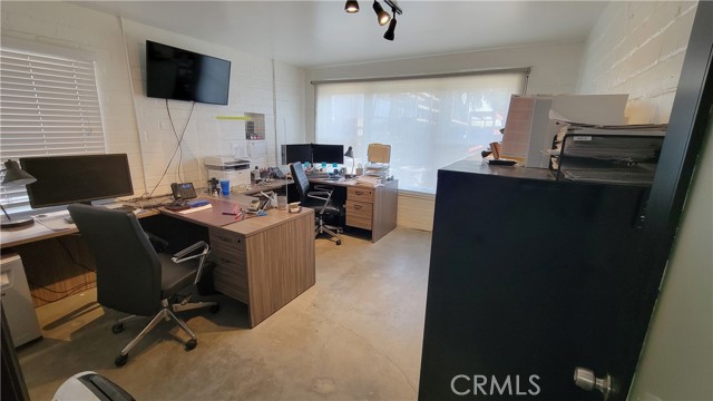 1580 W 2nd Street, Pomona, California 91766, ,Commercial Lease,For Rent,1580 W 2nd Street,CRCV25154227