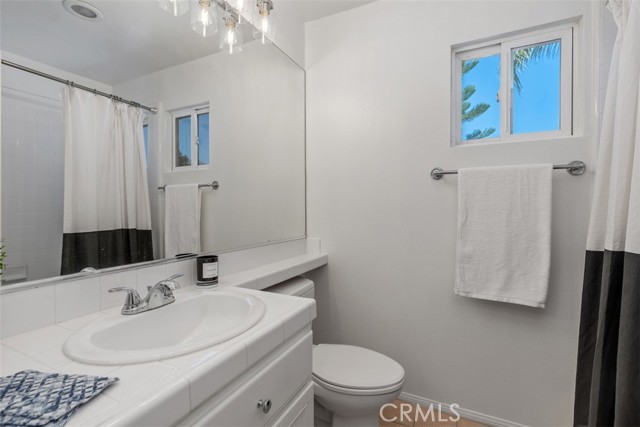 13 Mariposa, Rancho Santa Margarita CA: https://media.crmls.org/medias/efc9103f-3009-4903-8e07-b504a78853e0.jpg
