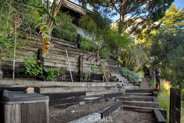 Detail Gallery Image 71 of 74 For 8615 Skyline Dr, Los Angeles,  CA 90046 - 3 Beds | 3 Baths