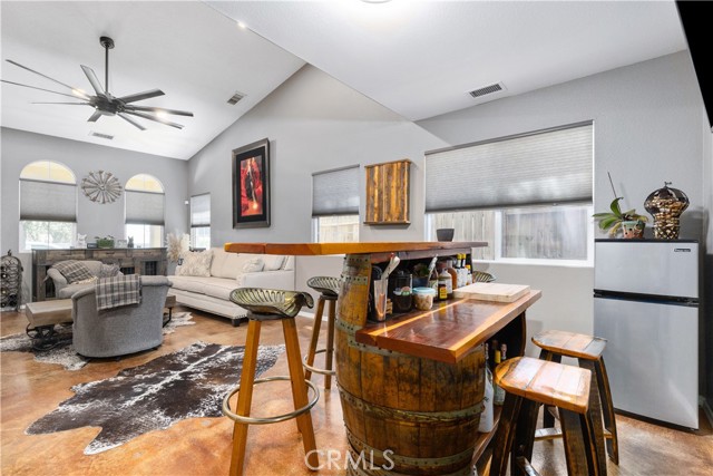 470 Kenton Court, Paso Robles CA: https://media.crmls.org/medias/efcace28-c75d-4e35-9b03-a3e236ca1fe3.jpg