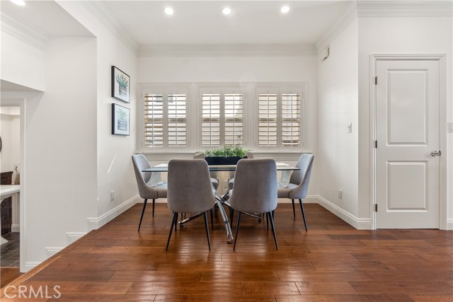 Detail Gallery Image 18 of 74 For 1077 10th St, Hermosa Beach,  CA 90254 - 4 Beds | 3/1 Baths