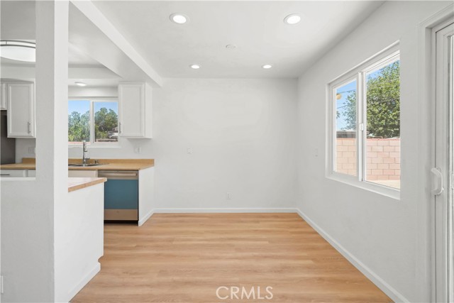 45324 Rodin Avenue, Lancaster CA: https://media.crmls.org/medias/efcb37ca-9906-420a-8ddd-87ddca6470f1.jpg