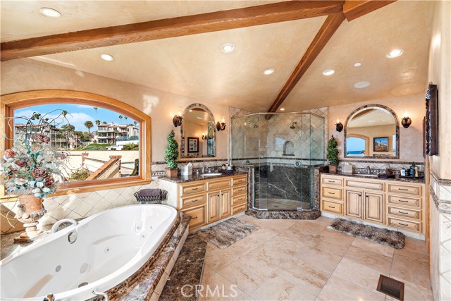 Detail Gallery Image 6 of 14 For 344 W Paseo De Cristobal, San Clemente,  CA 92672 - 4 Beds | 3/1 Baths