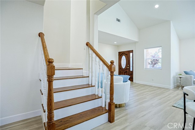 Detail Gallery Image 17 of 75 For 13104 Monroe St, Garden Grove,  CA 92844 - 8 Beds | 6/1 Baths