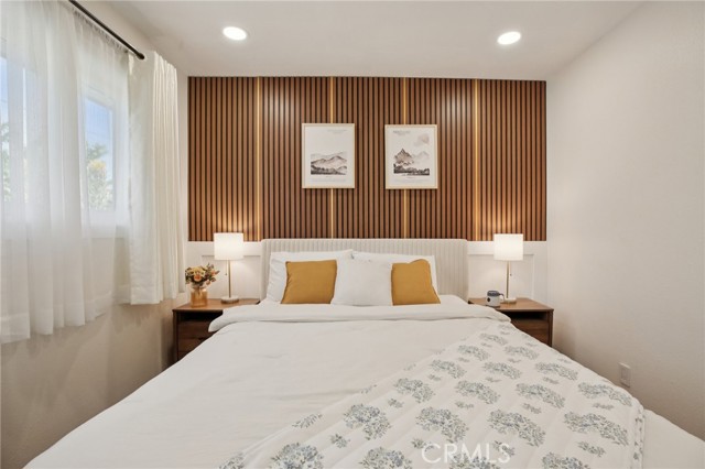 Detail Gallery Image 34 of 60 For 1533 W San Lorenzo Ave, Santa Ana,  CA 92704 - 5 Beds | 3 Baths