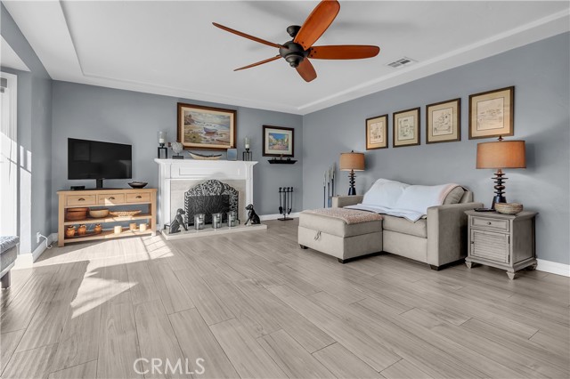 959 Rodeo, Fullerton CA: https://media.crmls.org/medias/efcd5323-d095-4799-a48a-750d2e4bf42d.jpg