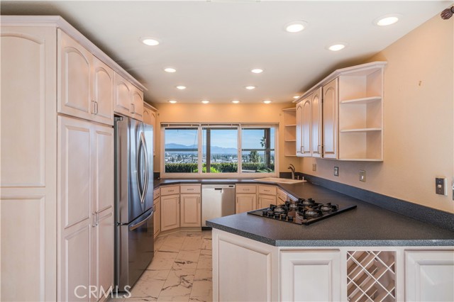 Detail Gallery Image 19 of 28 For 8982 Nevada, West Hills,  CA 91304 - 4 Beds | 2 Baths