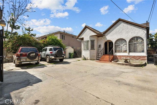 673 N Boyle Avenue, Los Angeles, California 90033, ,Residential Income,For Sale,673 N Boyle Avenue,CRSR24247643