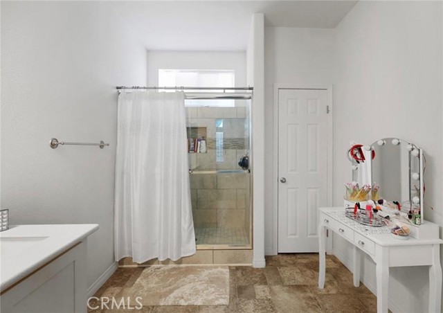 18583 Seaton Avenue, Perris CA: https://media.crmls.org/medias/efcebfde-35e7-4c83-916b-da7e9b396090.jpg