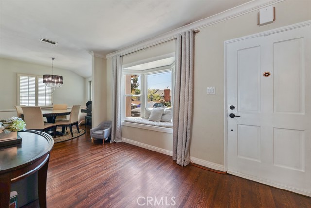6026 N Del Loma Avenue, San Gabriel CA: https://media.crmls.org/medias/efced3bb-0cdf-4bbc-8f1d-98ddde35d678.jpg